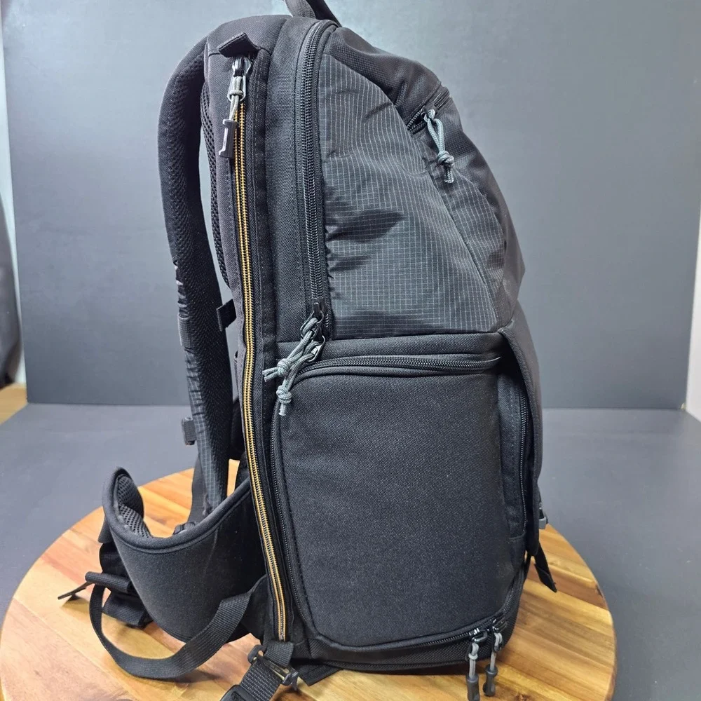 Lowepro Fastpack BP 250 AW II Camera Backpack Black Laptop Compartment DSLR Bag